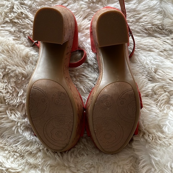 Mudd Y2K Boho Peep Toe Heels - Picture 5 of 6